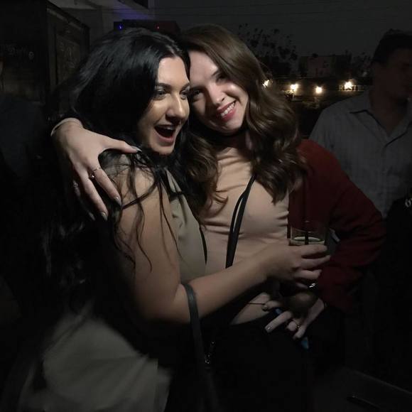 Meet your Posher, Samara - Picture 1 of 1